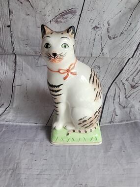 The Heldon Group Ceramic Tiger Striped Cat Planter 9in Tall READ